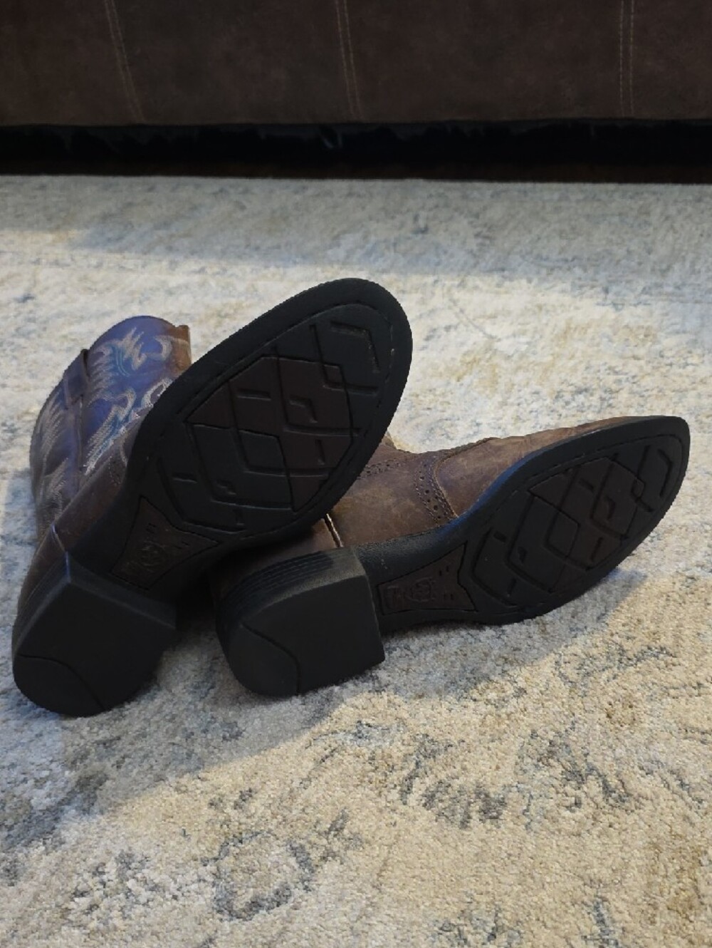 Ariat Womens Brown Leather Western Heeled Boots with Red Interior - Picture 5 of 7